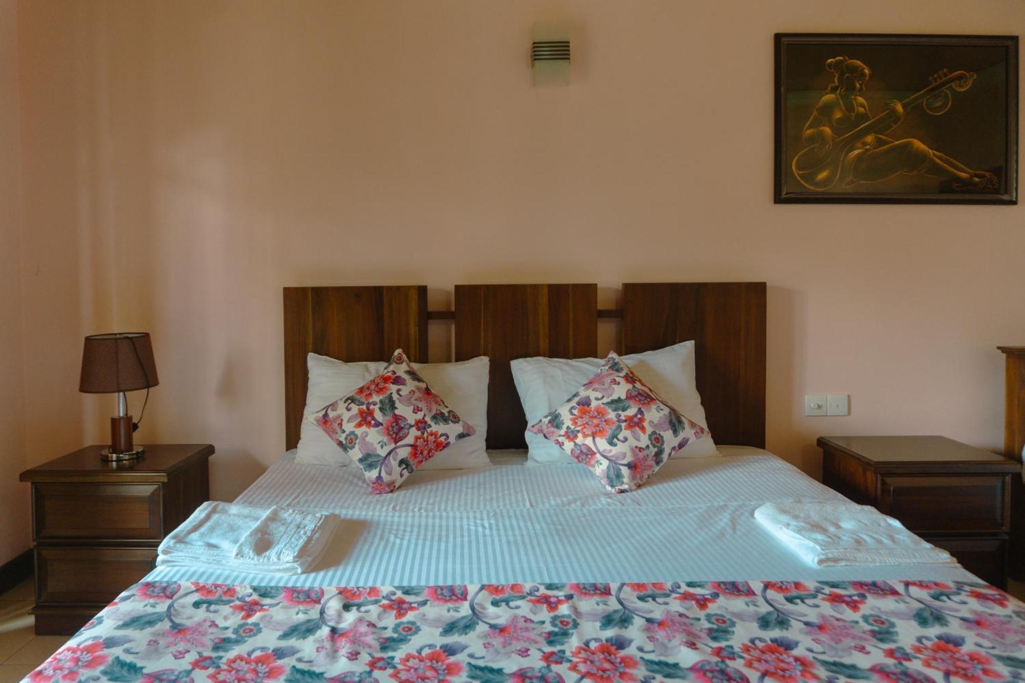 Bigcity Villa - Airport Transit Hotel Katunayaka Luaran gambar