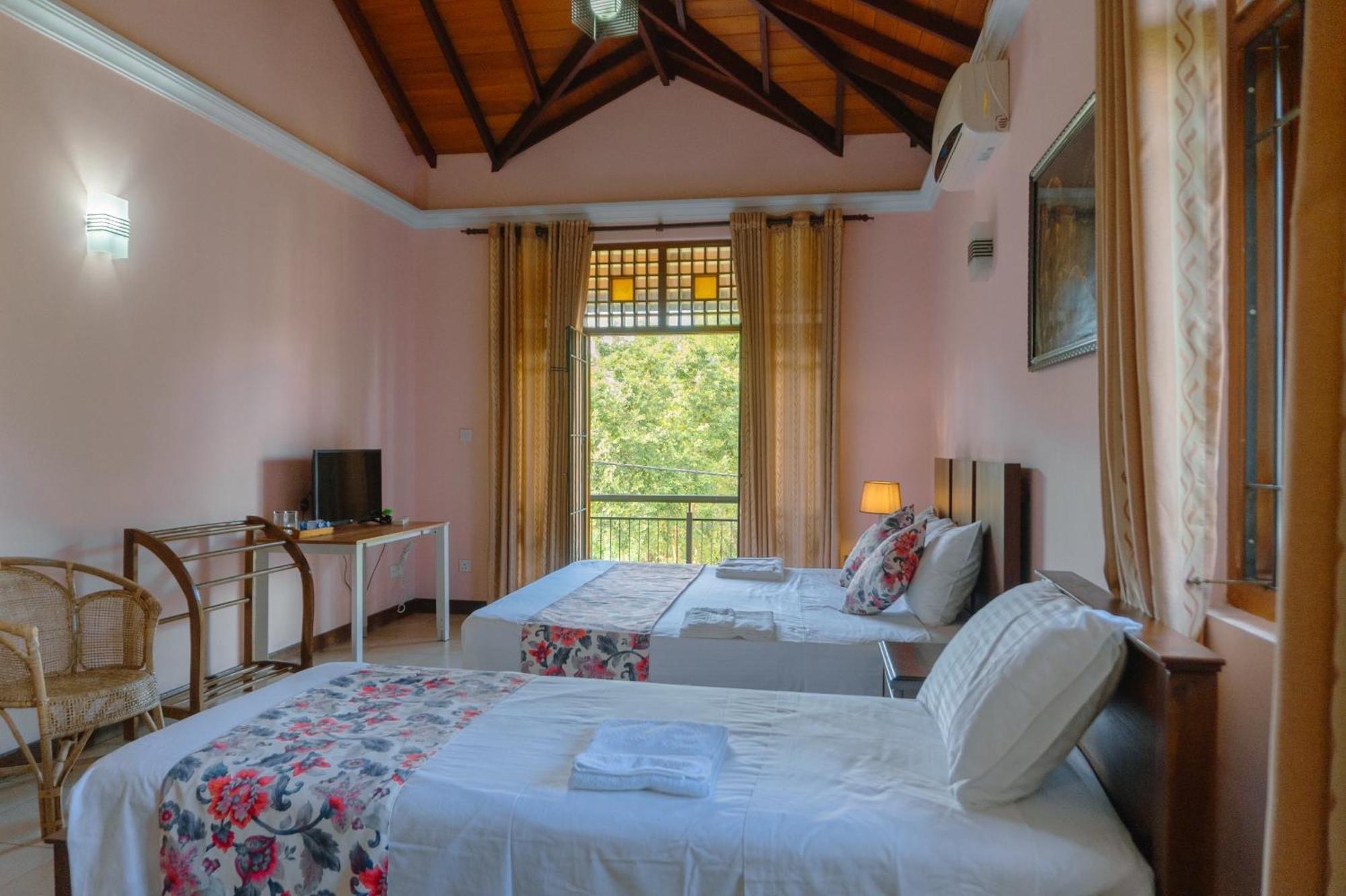 Bigcity Villa - Airport Transit Hotel Katunayaka Luaran gambar
