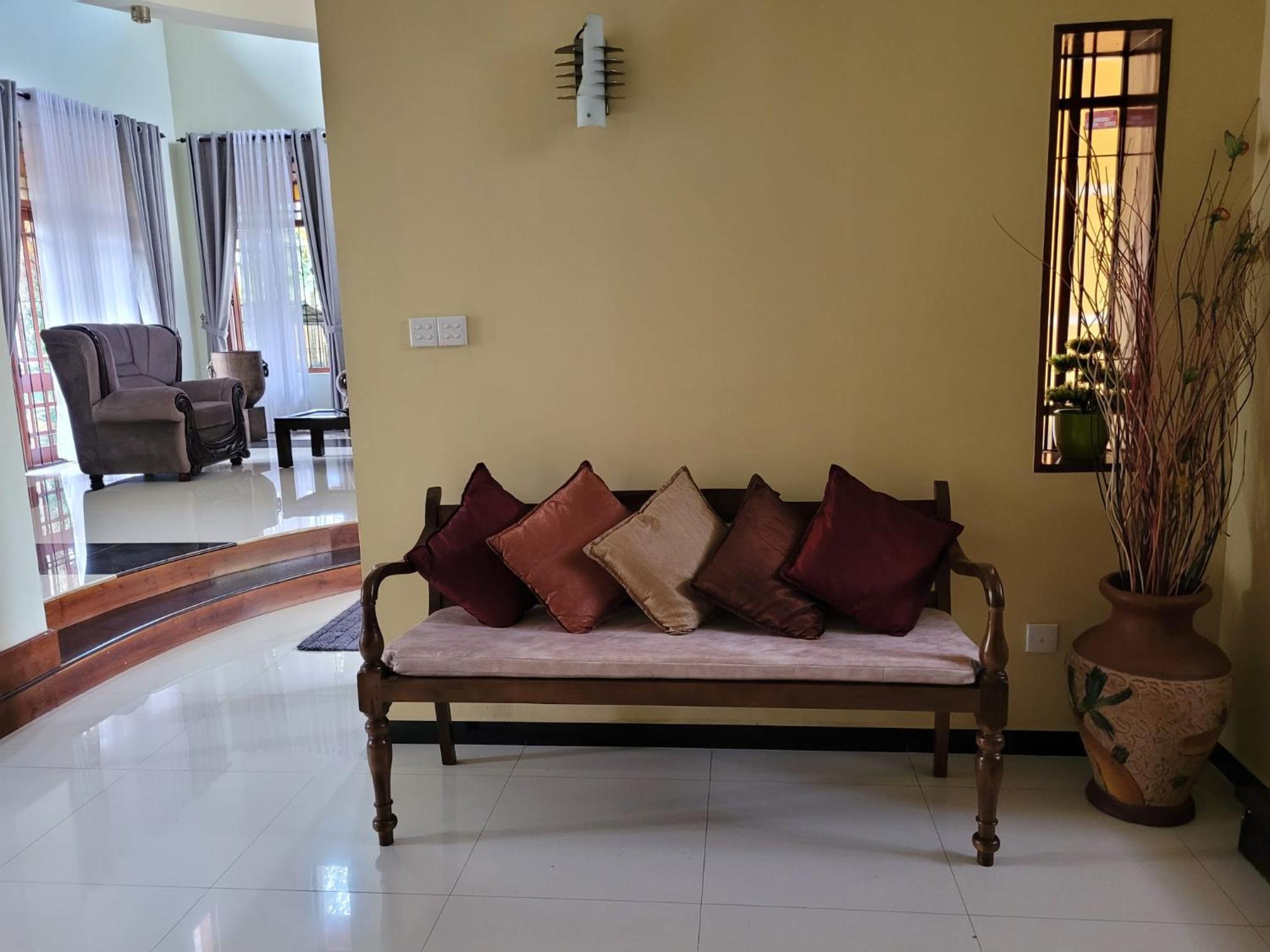 Bigcity Villa - Airport Transit Hotel Katunayaka Luaran gambar